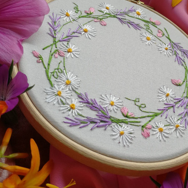 cottage garden floral wreath embroidery kit for beginners. adults craft kit with daisies, sweet peas and lavender wildflowers